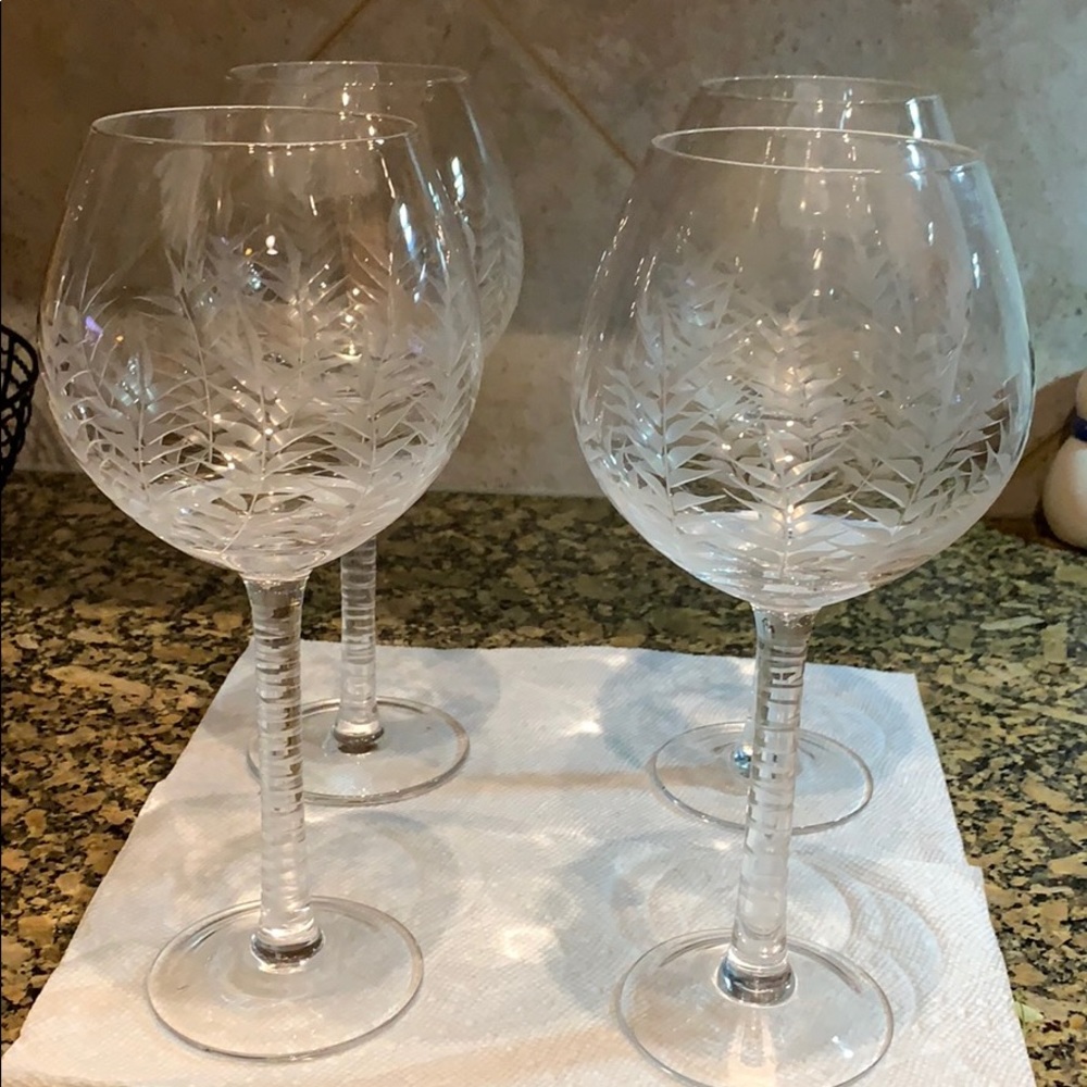 Tommy Bahama Goblet